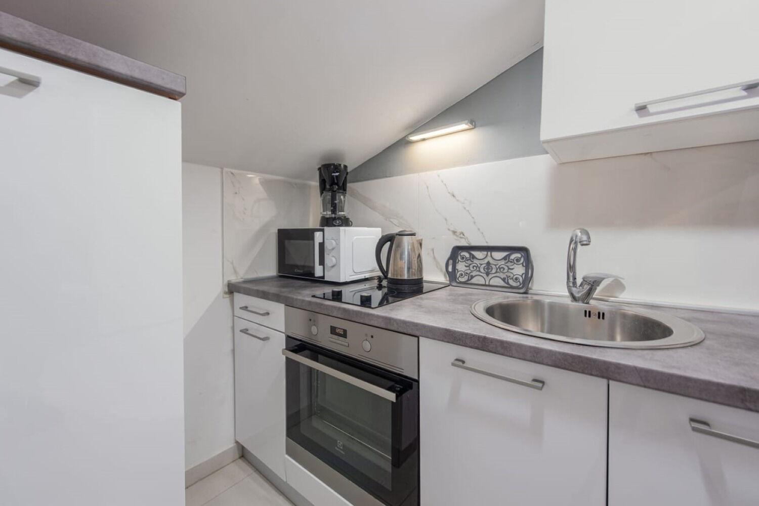 Apartments Mil - 30 M From Beach Рибарица Экстерьер фото